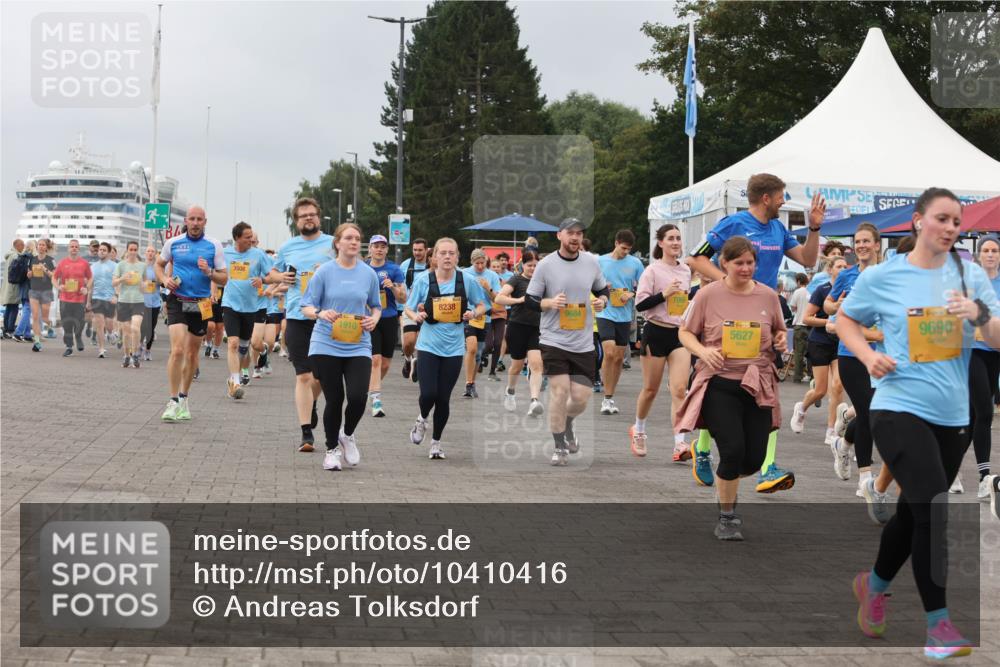 13.09.2026 - Kiel Lauf Andreas Tolksdorf http://msf.ph/oto/10410416 13.09.2026 10:01:31 Kiellinie 4, 1910, 8238, 9684, 39, 5627, 39, 9690 meine-sportfotos.de