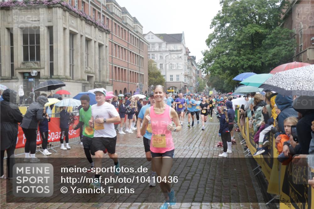 13.09.2026 - Kiel Lauf Yannick Fuchs http://msf.ph/oto/10410436 13.09.2026 10:41:13 Ziel 973, 1704, 1781, 1785, 2825, 2892, 3363, 3952, 4286, 4527, 4662, 4691, 4797, 5916, 6340, 6461, 6565, 6654, 7405, 7615, 8155, 9349, 9398, 9539, 9947, 10066, 10680, 10883, 11228, 11526, 12035, 12494, 35, 337, 393, 1037, 1342, 1427, 1603, 1971, 2052, 2096, 2499, 2561, 2818, 2892, 2898, 3257, 3415, 3464, 3524, 3535, 3841, 4131, 4431, 4624, 4712, 5043, 5319, 5388, 5509, 6301, 6340, 6397, 6504, 6709, 6793, 7405, 7499, 7615, 7655, 8246, 8955, 827, 849, 1985, 3339, 5086, 6632 meine-sportfotos.de