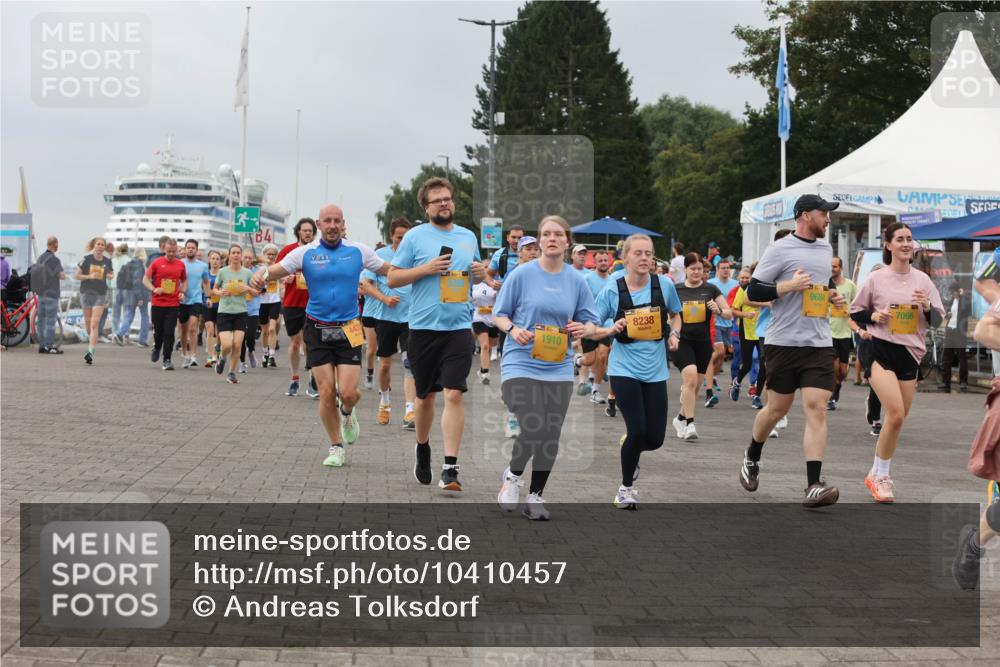13.09.2026 - Kiel Lauf Andreas Tolksdorf http://msf.ph/oto/10410457 13.09.2026 10:01:32 Kiellinie 1910, 8238, 9684, 7066 meine-sportfotos.de