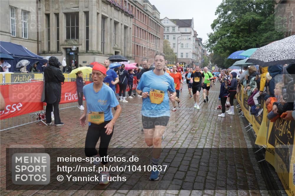 13.09.2026 - Kiel Lauf Yannick Fuchs http://msf.ph/oto/10410637 13.09.2026 10:41:25 Ziel 67, 827, 849, 1494, 1704, 1785, 1933, 2388, 2531, 2647, 3363, 3960, 4062, 4436, 4732, 4976, 5335, 5726, 5753, 5839, 6993, 8155, 9398, 9455, 9947, 10066, 10307, 10739, 10867, 10883, 11333, 11813, 12034, 12039, 35, 973, 1342, 1427, 1781, 1785, 1971, 2499, 2561, 2818, 2825, 2892, 2898, 3257, 3363, 3464, 3535, 3952, 4131, 4286, 4431, 4527, 4624, 4662, 4691, 4712, 4797, 5043, 5319, 5388, 5509, 5916, 6340, 6461, 6565, 6654, 7405, 7615, 7655, 8246, 8955, 9349 meine-sportfotos.de