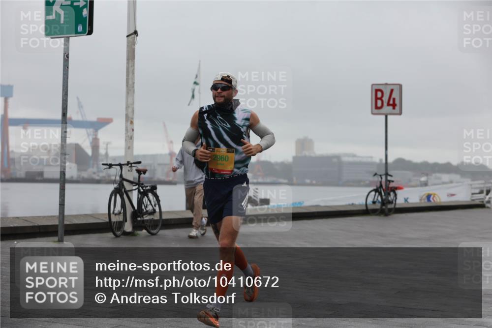 13.09.2026 - Kiel Lauf Andreas Tolksdorf http://msf.ph/oto/10410672 13.09.2026 11:43:37 Kiellinie 2960, 4 meine-sportfotos.de