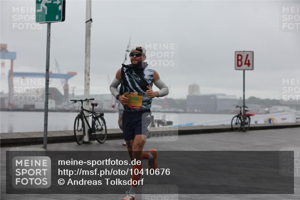 13.09.2026 - Kiel Lauf Andreas Tolksdorf http://msf.ph/oto/10410676 13.09.2026 11:43:37 Kiellinie 38, 2960, 4 meine-sportfotos.de