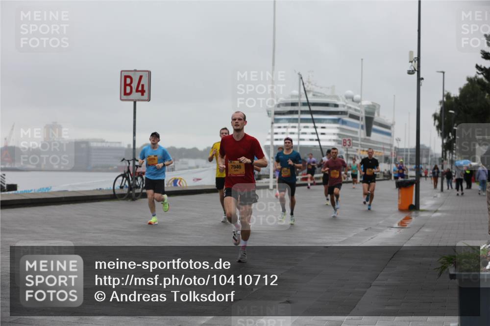 13.09.2026 - Kiel Lauf Andreas Tolksdorf http://msf.ph/oto/10410712 13.09.2026 11:43:40 Kiellinie 4, 3774, 7946, 2572, 3 meine-sportfotos.de