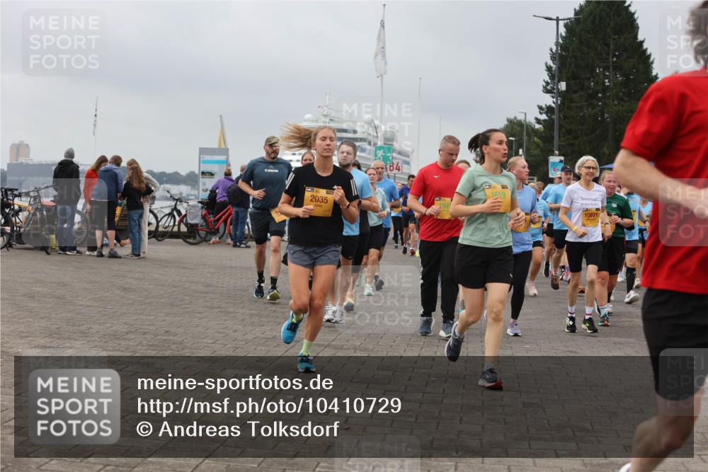 13.09.2026 - Kiel Lauf Andreas Tolksdorf http://msf.ph/oto/10410729 13.09.2026 10:01:38 Kiellinie 2035, 1619, 10871 meine-sportfotos.de