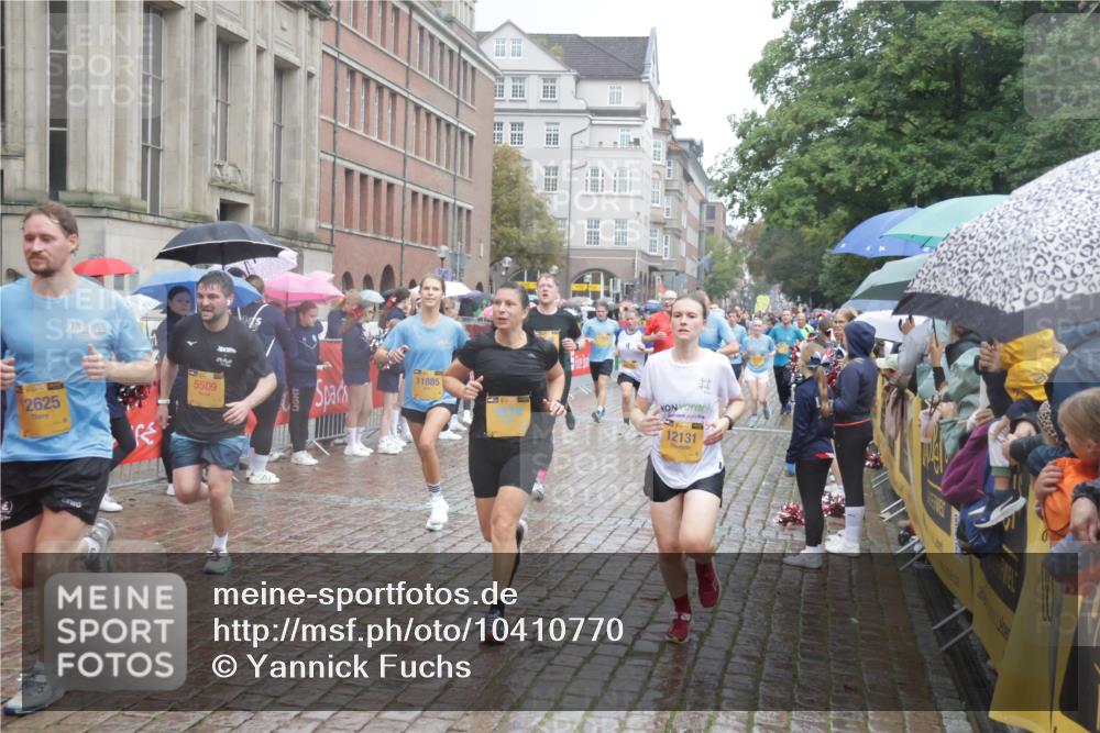 13.09.2026 - Kiel Lauf Yannick Fuchs http://msf.ph/oto/10410770 13.09.2026 10:41:30 Ziel 67, 827, 849, 1183, 1241, 1494, 1933, 2388, 2531, 2647, 3960, 4062, 4732, 4976, 5058, 5335, 5726, 5839, 6993, 9455, 9567, 10307, 10579, 10739, 10867, 11333, 11586, 11813, 12034, 12039, 973, 1342, 1704, 1781, 1785, 2561, 2818, 2825, 2892, 2898, 3363, 3464, 3952, 4286, 4436, 4527, 4624, 4662, 4691, 4797, 5319, 5388, 5509, 5753, 5839, 5916, 6340, 6461, 6565, 6654, 7405, 7615, 8155, 8246, 8955, 9349, 9398, 9947, 10066 meine-sportfotos.de