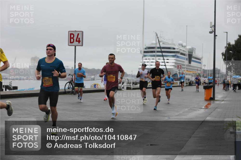 13.09.2026 - Kiel Lauf Andreas Tolksdorf http://msf.ph/oto/10410847 13.09.2026 11:43:43 Kiellinie 2572, 4 meine-sportfotos.de