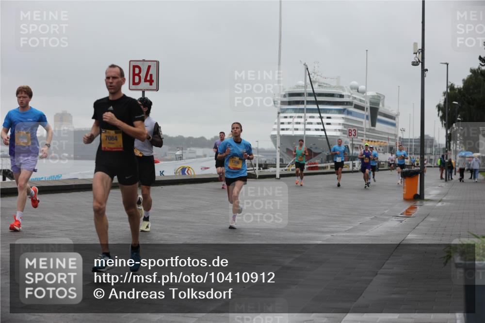 13.09.2026 - Kiel Lauf Andreas Tolksdorf http://msf.ph/oto/10410912 13.09.2026 11:43:47 Kiellinie 7084, 4, 1266, 38 meine-sportfotos.de