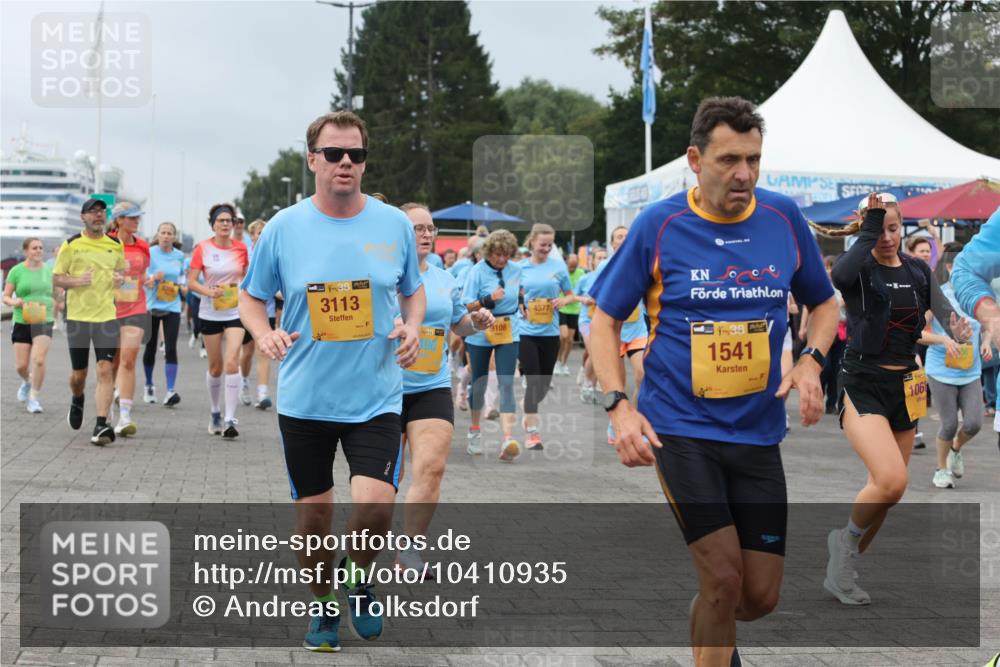 13.09.2026 - Kiel Lauf Andreas Tolksdorf http://msf.ph/oto/10410935 13.09.2026 10:01:48 Kiellinie 38, 3113, 9108, 4577, 1, 38, 1541, 1068 meine-sportfotos.de