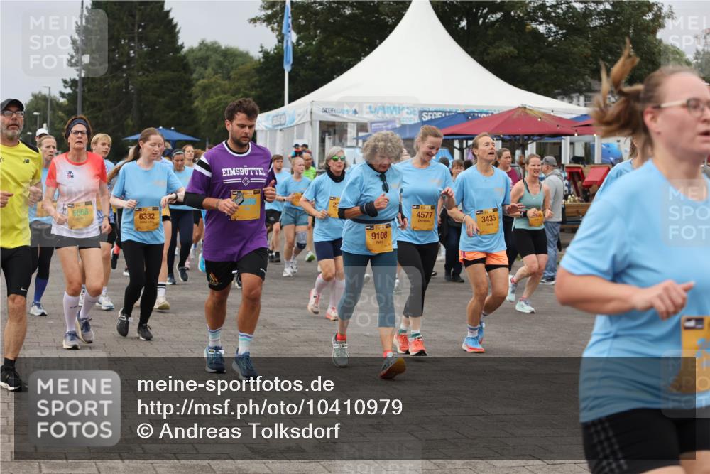 13.09.2026 - Kiel Lauf Andreas Tolksdorf http://msf.ph/oto/10410979 13.09.2026 10:01:50 Kiellinie 5668, 6332, 9108, 4577, 3435 meine-sportfotos.de