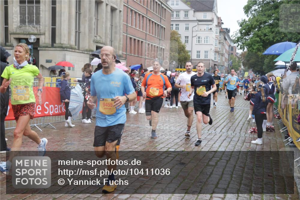 13.09.2026 - Kiel Lauf Yannick Fuchs http://msf.ph/oto/10411036 13.09.2026 10:42:01 Ziel 150, 580, 1206, 1416, 1755, 2013, 2375, 2535, 2547, 2667, 2819, 3188, 3212, 3372, 3985, 4399, 4559, 4604, 5265, 5322, 5669, 5749, 6175, 6236, 6656, 6917, 7051, 7923, 8547, 8549, 8937, 8981, 9147, 9391, 9595, 9912, 9920, 10452, 10589, 10725, 10790, 10877, 11021, 11659, 11916, 12639, 214, 604, 698, 811, 827, 849, 1183, 1206, 1241, 1330, 1445, 1507, 1772, 2387, 2531, 2532, 2547, 2927, 3249, 3329, 3330, 3351, 4895, 4959, 4976, 5058, 5108, 5158, 5335, 6165, 6564, 6960, 6993, 239 meine-sportfotos.de