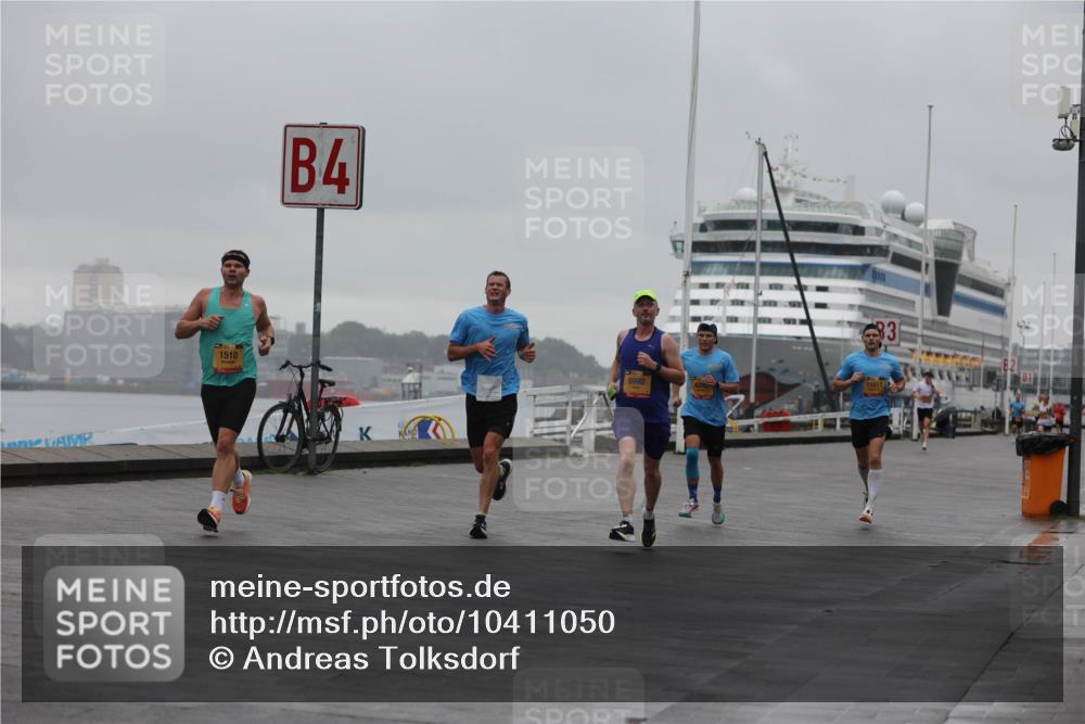 13.09.2026 - Kiel Lauf Andreas Tolksdorf http://msf.ph/oto/10411050 13.09.2026 11:43:53 Kiellinie 4, 1510, 6992, 83, 11817 meine-sportfotos.de
