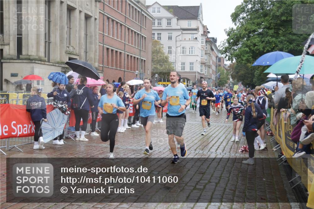 13.09.2026 - Kiel Lauf Yannick Fuchs http://msf.ph/oto/10411060 13.09.2026 10:42:03 Ziel 150, 580, 1416, 1755, 2013, 2375, 2535, 2665, 2667, 2819, 3188, 3212, 3372, 3985, 4399, 4475, 4513, 4559, 4604, 5265, 5322, 5669, 5749, 6175, 6236, 6587, 6656, 6917, 7051, 7923, 8547, 8549, 8981, 9147, 9391, 9595, 9912, 9920, 10452, 10589, 10725, 10790, 10877, 11021, 11916, 12639, 214, 604, 698, 811, 827, 1183, 1206, 1241, 1330, 1445, 1507, 1772, 2013, 2387, 2532, 2547, 2927, 3249, 3329, 3330, 3351, 4559, 4895, 4959, 4976, 5058, 5108, 5158, 6165, 6564, 6960, 239, 2224, 2314 meine-sportfotos.de