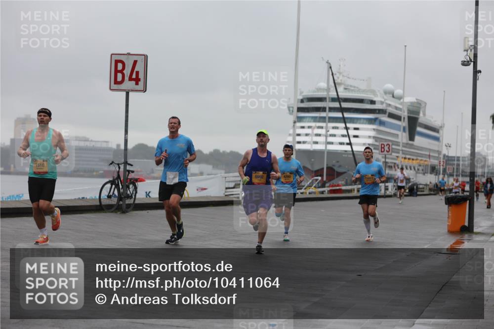 13.09.2026 - Kiel Lauf Andreas Tolksdorf http://msf.ph/oto/10411064 13.09.2026 11:43:54 Kiellinie 1510, 4, 6992, 3, 4280, 11817, 114 meine-sportfotos.de