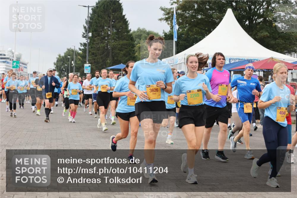 13.09.2026 - Kiel Lauf Andreas Tolksdorf http://msf.ph/oto/10411204 13.09.2026 10:01:57 Kiellinie 1698, 9970, 5999, 39, 3626, 39, 2265, 1063, 720, 8714, 4, 3, 4040 meine-sportfotos.de