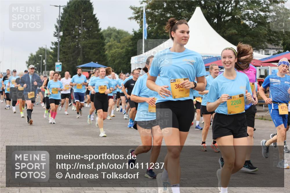 13.09.2026 - Kiel Lauf Andreas Tolksdorf http://msf.ph/oto/10411237 13.09.2026 10:01:58 Kiellinie 1690, 9970, 362, 38, 2265, 8714 meine-sportfotos.de