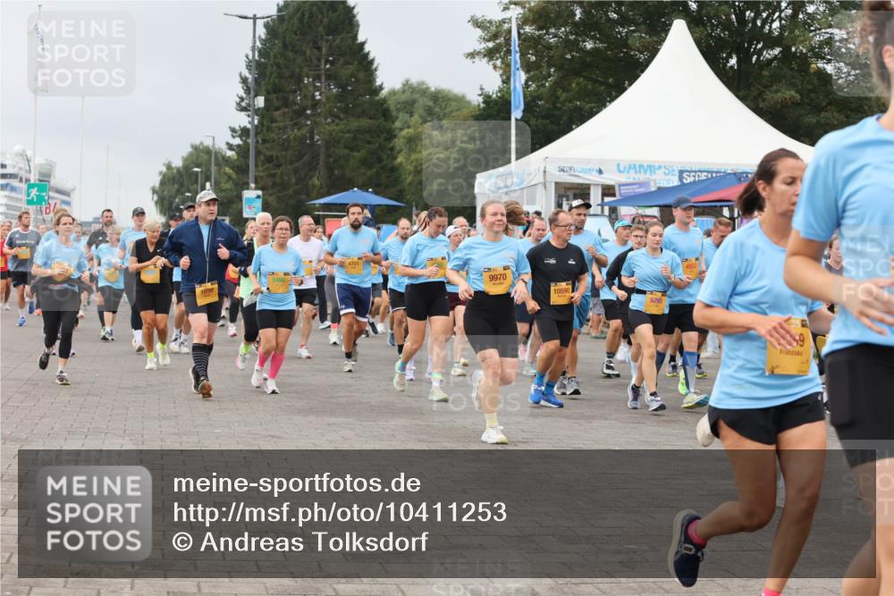 13.09.2026 - Kiel Lauf Andreas Tolksdorf http://msf.ph/oto/10411253 13.09.2026 10:01:59 Kiellinie 1698, 9486, 3, 4701, 9970, 10590, 5260 meine-sportfotos.de