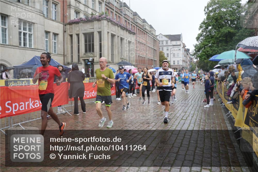 13.09.2026 - Kiel Lauf Yannick Fuchs http://msf.ph/oto/10411264 13.09.2026 10:42:17 Ziel 239, 294, 1245, 1328, 2224, 2314, 2665, 2820, 2972, 3254, 3367, 4475, 4513, 4919, 5155, 5802, 6020, 6587, 6677, 6678, 7299, 7475, 8034, 9152, 9420, 9548, 9635, 9712, 10465, 10625, 11175, 150, 580, 698, 1206, 1330, 1416, 1507, 1755, 2013, 2375, 2535, 2547, 2665, 2667, 2819, 2927, 3188, 3212, 3351, 3372, 3985, 4399, 4475, 4513, 4559, 4604, 4895, 5158, 5265, 5322, 5669, 5749, 6165, 6175, 6236, 6564, 6587, 6656, 6917, 6960, 757, 1638, 2507, 3821, 4451, 811, 3351, 10960 meine-sportfotos.de
