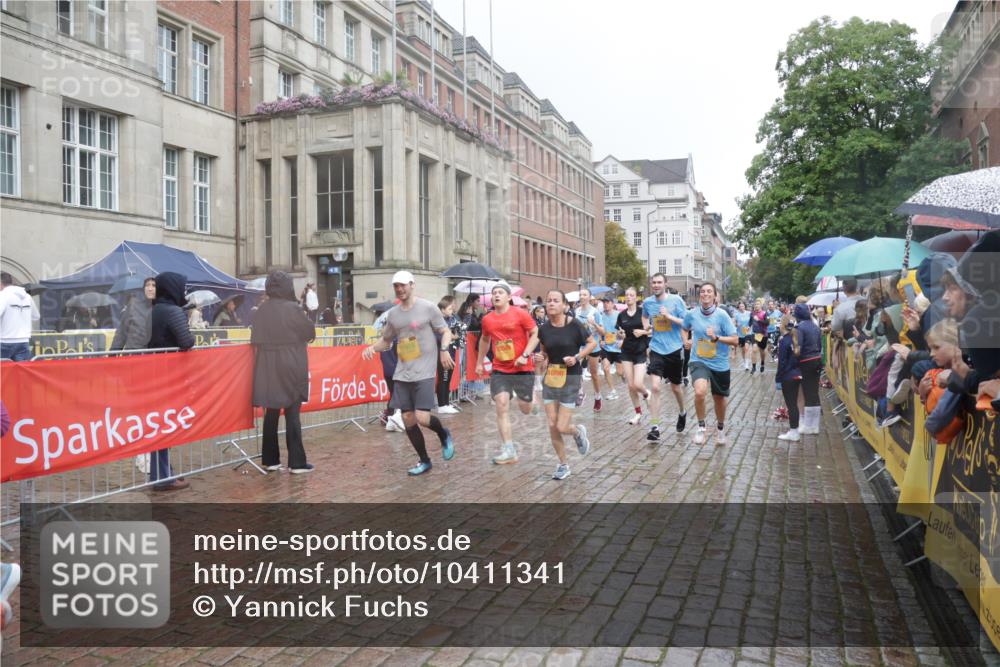 13.09.2026 - Kiel Lauf Yannick Fuchs http://msf.ph/oto/10411341 13.09.2026 10:42:26 Ziel 239, 757, 1245, 1328, 1638, 2224, 2314, 2745, 2820, 3367, 4034, 4320, 4352, 5636, 5802, 5877, 6020, 6088, 7187, 7299, 7586, 8304, 8318, 8758, 9135, 9152, 9548, 9635, 10112, 10328, 10465, 10558, 10625, 10724, 11148, 11770, 12619, 150, 294, 580, 1206, 1328, 1416, 1755, 2013, 2375, 2535, 2547, 2665, 2667, 2819, 2972, 3188, 3212, 3254, 3372, 3985, 4399, 4475, 4513, 4559, 4604, 4919, 5155, 5265, 5322, 5669, 5749, 6175, 6236, 6587, 6656, 6677, 6678, 6917, 2507, 3821, 4451, 3351 meine-sportfotos.de