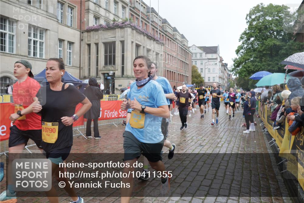 13.09.2026 - Kiel Lauf Yannick Fuchs http://msf.ph/oto/10411355 13.09.2026 10:42:27 Ziel 239, 757, 1245, 1638, 2224, 2314, 2745, 2820, 3367, 3821, 4034, 4320, 4352, 4451, 5636, 5802, 5877, 6020, 6088, 6615, 7187, 7299, 7586, 8304, 8318, 8418, 8758, 9135, 9152, 9548, 10112, 10328, 10465, 10558, 10625, 10724, 11148, 11770, 12619, 150, 239, 294, 580, 1328, 1416, 1755, 2013, 2375, 2535, 2665, 2667, 2819, 2972, 3188, 3212, 3254, 3367, 3372, 3985, 4399, 4475, 4513, 4559, 4604, 4919, 5155, 5265, 5322, 5669, 5749, 5802, 6175, 6236, 6587, 6656, 6677, 6678, 6917, 2507 meine-sportfotos.de