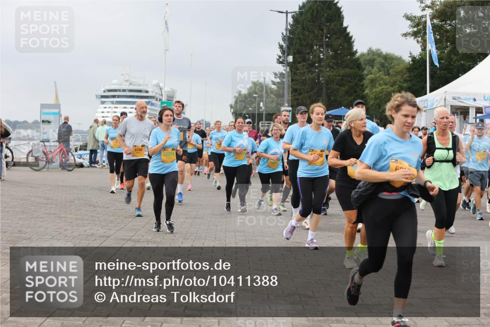 13.09.2026 - Kiel Lauf Andreas Tolksdorf http://msf.ph/oto/10411388 13.09.2026 10:02:02 Kiellinie 6760, 12204, 76 meine-sportfotos.de