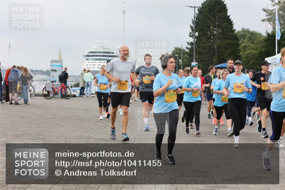 13.09.2026 - Kiel Lauf Andreas Tolksdorf http://msf.ph/oto/10411455 13.09.2026 10:02:04 Kiellinie 6760, 713, 4250, 12204 meine-sportfotos.de