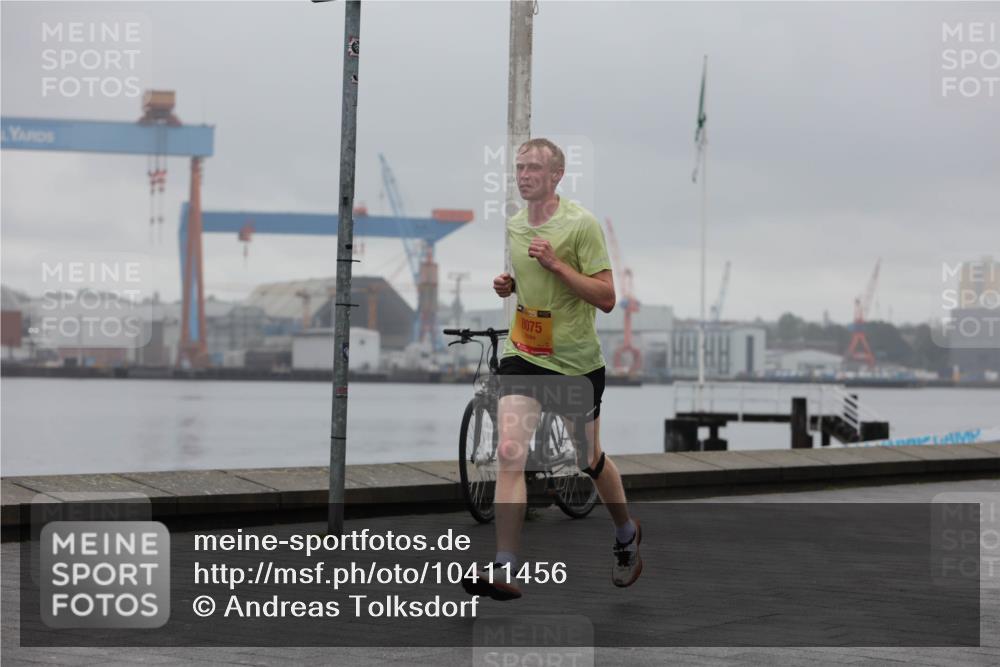 13.09.2026 - Kiel Lauf Andreas Tolksdorf http://msf.ph/oto/10411456 13.09.2026 11:44:28 Kiellinie 8075 meine-sportfotos.de
