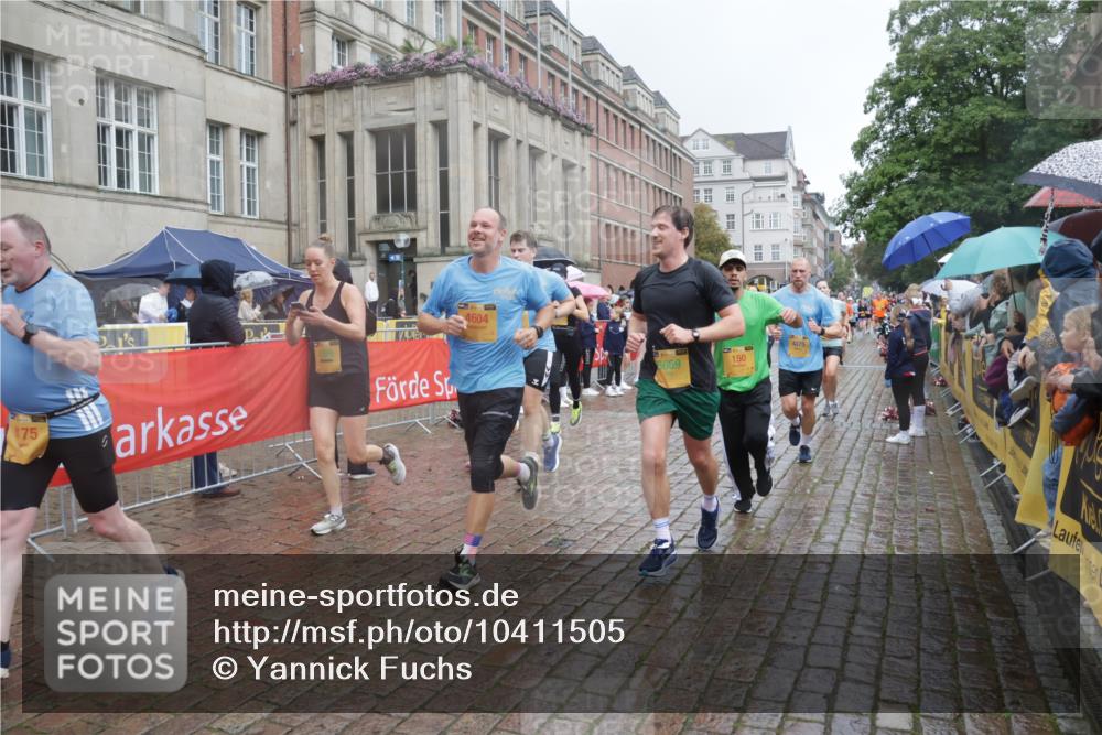 13.09.2026 - Kiel Lauf Yannick Fuchs http://msf.ph/oto/10411505 13.09.2026 10:42:39 Ziel 757, 1680, 2239, 2273, 2507, 2745, 3036, 3474, 3821, 4034, 4320, 4352, 4451, 5450, 5476, 5911, 5933, 5952, 6088, 6147, 6196, 6615, 6839, 7014, 7685, 8418, 8458, 8635, 8758, 8847, 10112, 10272, 10328, 10558, 10711, 10724, 11164, 11770, 12001, 12155, 150, 239, 294, 1245, 1328, 1638, 2224, 2314, 2665, 2745, 2820, 2972, 3254, 3367, 4034, 4399, 4475, 4513, 4604, 4919, 5155, 5636, 5669, 5802, 5877, 6020, 6175, 6587, 6677, 6678, 7187, 7299, 7586, 8304, 9152, 3188, 5265 meine-sportfotos.de
