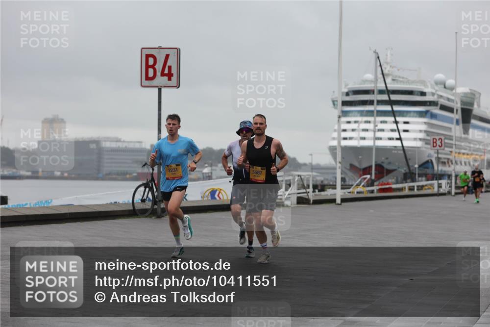 13.09.2026 - Kiel Lauf Andreas Tolksdorf http://msf.ph/oto/10411551 13.09.2026 11:44:32 Kiellinie 4, 2231, 5587, 3 meine-sportfotos.de