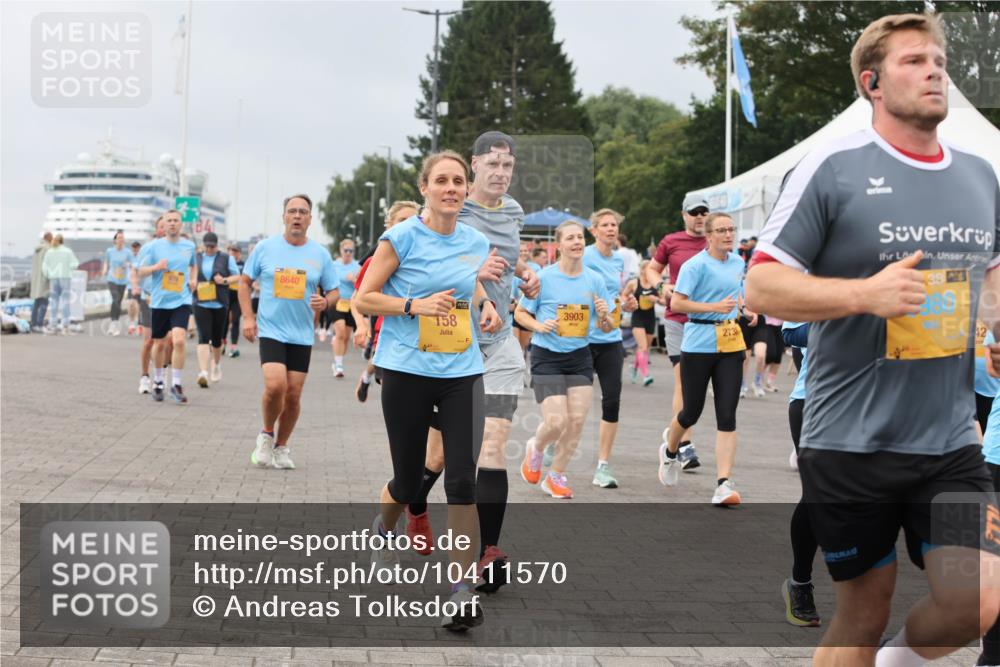 13.09.2026 - Kiel Lauf Andreas Tolksdorf http://msf.ph/oto/10411570 13.09.2026 10:02:07 Kiellinie 8640, 158, 3903, 273, 38, 980, 42 meine-sportfotos.de