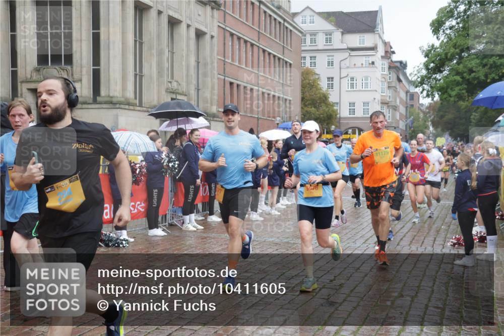 13.09.2026 - Kiel Lauf Yannick Fuchs http://msf.ph/oto/10411605 13.09.2026 10:42:46 Ziel 1680, 1975, 2239, 2273, 2999, 3036, 3260, 3474, 3584, 5450, 5911, 5933, 5952, 6129, 6136, 6147, 6196, 6320, 6567, 6839, 7014, 7422, 7657, 7685, 7692, 8458, 8635, 8759, 9341, 10667, 10711, 11164, 12001, 12155, 12208, 12825, 239, 294, 757, 1245, 1328, 1638, 2224, 2314, 2507, 2745, 2820, 2972, 3254, 3367, 3821, 4034, 4320, 4352, 4451, 4919, 5476, 5636, 5802, 5877, 6020, 6088, 6196, 6615, 6677, 6678, 7187, 7299, 7586, 8304, 9152, 2427, 5437, 5155, 7475, 8034, 9420 meine-sportfotos.de
