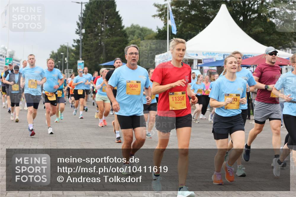 13.09.2026 - Kiel Lauf Andreas Tolksdorf http://msf.ph/oto/10411619 13.09.2026 10:02:09 Kiellinie 979, 8640, 38, 11358, 38, 03, 42, 395 meine-sportfotos.de