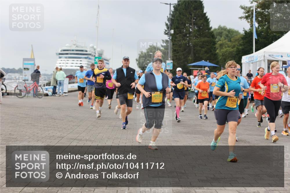13.09.2026 - Kiel Lauf Andreas Tolksdorf http://msf.ph/oto/10411712 13.09.2026 10:02:12 Kiellinie 1, 3, 12133, 11332 meine-sportfotos.de