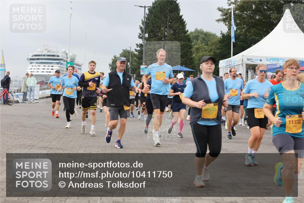 13.09.2026 - Kiel Lauf Andreas Tolksdorf http://msf.ph/oto/10411750 13.09.2026 10:02:13 Kiellinie 7614, 12133, 7945, 6063, 11332 meine-sportfotos.de
