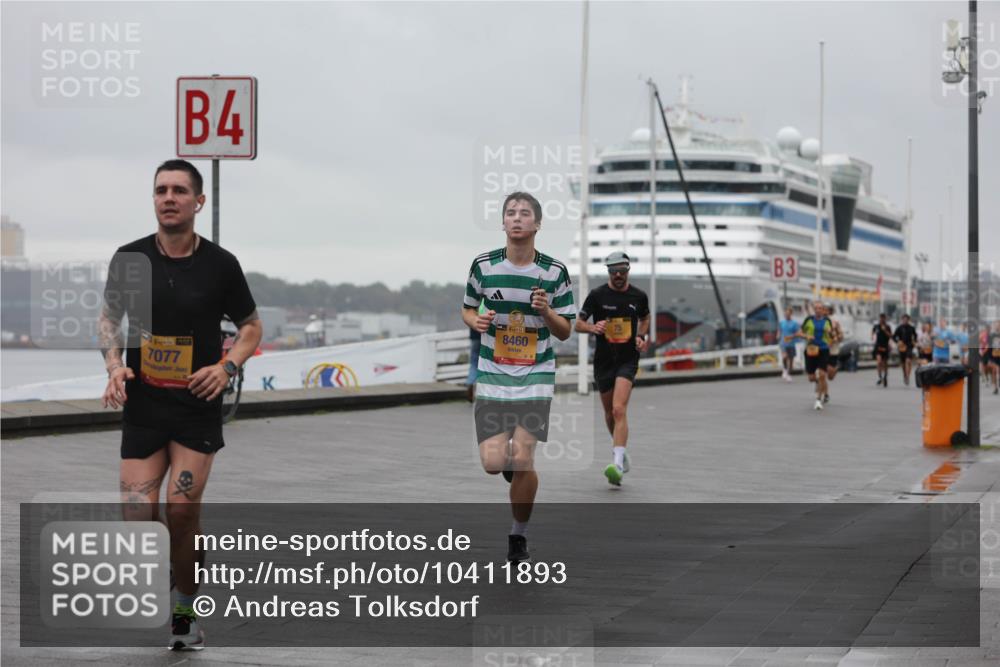 13.09.2026 - Kiel Lauf Andreas Tolksdorf http://msf.ph/oto/10411893 13.09.2026 11:45:07 Kiellinie 4, 39, 7077, 39, 8460, 3 meine-sportfotos.de