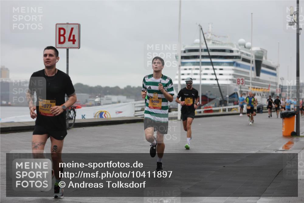 13.09.2026 - Kiel Lauf Andreas Tolksdorf http://msf.ph/oto/10411897 13.09.2026 11:45:07 Kiellinie 7077, 4, 39, 8460, 3 meine-sportfotos.de