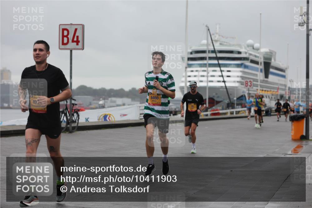 13.09.2026 - Kiel Lauf Andreas Tolksdorf http://msf.ph/oto/10411903 13.09.2026 11:45:07 Kiellinie 70, 4, 8460, 35 meine-sportfotos.de