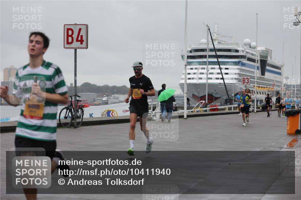 13.09.2026 - Kiel Lauf Andreas Tolksdorf http://msf.ph/oto/10411940 13.09.2026 11:45:09 Kiellinie 4, 1460, 75, 3, 1 meine-sportfotos.de