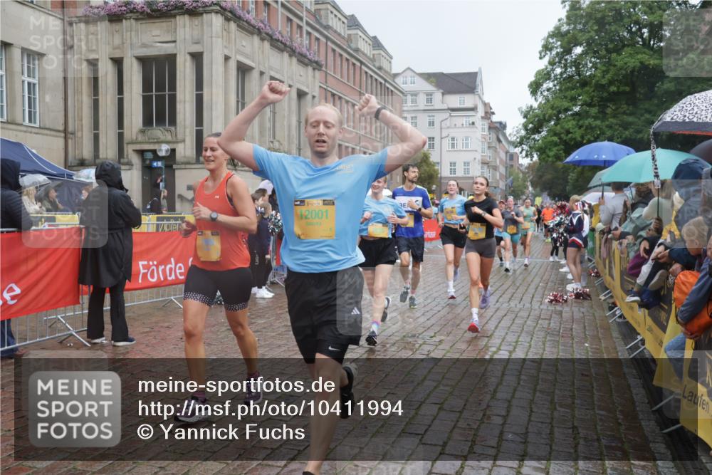 13.09.2026 - Kiel Lauf Yannick Fuchs http://msf.ph/oto/10411994 13.09.2026 10:43:12 Ziel 245, 534, 610, 1069, 1121, 1290, 1931, 2376, 2502, 2633, 2954, 3169, 3976, 4124, 4825, 5070, 5414, 5437, 6139, 6231, 6439, 6492, 6655, 6713, 8038, 8511, 9483, 9627, 9632, 10812, 10955, 11162, 11635, 11971, 12040, 12165, 12187, 12480, 12824, 1680, 1975, 2239, 2273, 2427, 2481, 2627, 2999, 3036, 3248, 3260, 3474, 3572, 3584, 4120, 5298, 5437, 5450, 5814, 5911, 5933, 5952, 6121, 6129, 6136, 6147, 6320, 6567, 6839, 7014, 7685, 7692, 485, 681, 1178, 2131, 2887 meine-sportfotos.de
