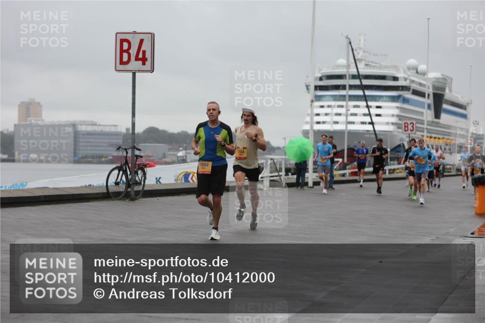 13.09.2026 - Kiel Lauf Andreas Tolksdorf http://msf.ph/oto/10412000 13.09.2026 11:45:16 Kiellinie 4, 1684, 1024, 3 meine-sportfotos.de