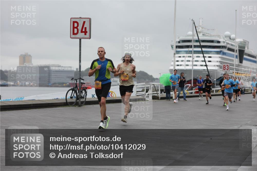 13.09.2026 - Kiel Lauf Andreas Tolksdorf http://msf.ph/oto/10412029 13.09.2026 11:45:16 Kiellinie 4, 1684, 1024, 3 meine-sportfotos.de