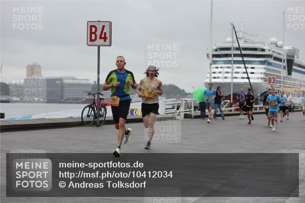 13.09.2026 - Kiel Lauf Andreas Tolksdorf http://msf.ph/oto/10412034 13.09.2026 11:45:17 Kiellinie 4, 1684, 1024, 3 meine-sportfotos.de