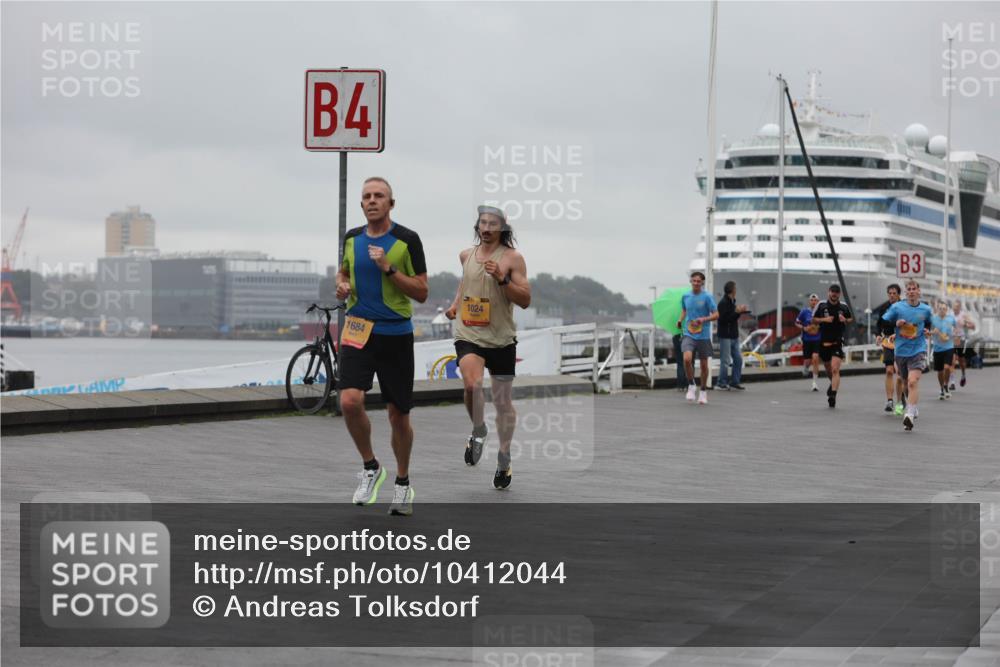 13.09.2026 - Kiel Lauf Andreas Tolksdorf http://msf.ph/oto/10412044 13.09.2026 11:45:17 Kiellinie 4, 1684, 1024, 3 meine-sportfotos.de