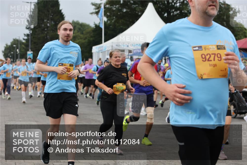 13.09.2026 - Kiel Lauf Andreas Tolksdorf http://msf.ph/oto/10412084 13.09.2026 10:02:24 Kiellinie 38, 92, 39, 9279 meine-sportfotos.de