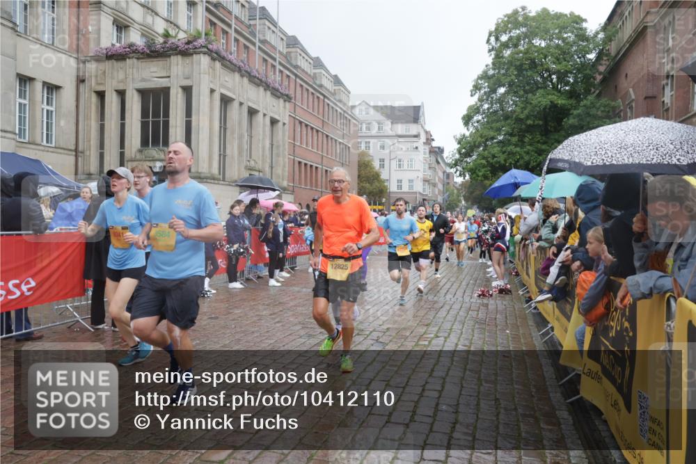 13.09.2026 - Kiel Lauf Yannick Fuchs http://msf.ph/oto/10412110 13.09.2026 10:43:21 Ziel 245, 485, 534, 610, 681, 1069, 1121, 1178, 1500, 1780, 2119, 2131, 2633, 2680, 2800, 2887, 2954, 3132, 3169, 3911, 4124, 4218, 4282, 4690, 4718, 5070, 5222, 5679, 5715, 6231, 6422, 6492, 6536, 6655, 6713, 7199, 7262, 8038, 8488, 8511, 8825, 8959, 10173, 10450, 10955, 11010, 11162, 11566, 11635, 12040, 12342, 1290, 1931, 2376, 2427, 2481, 2502, 2627, 2633, 2954, 2999, 3248, 3260, 3572, 3584, 3976, 4120, 4825, 5298, 5414, 5437, 5814, 6121, 6129, 6136, 6139, 7692 meine-sportfotos.de