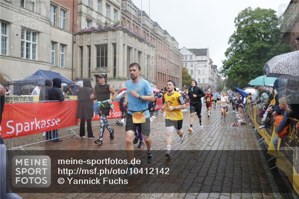 13.09.2026 - Kiel Lauf Yannick Fuchs http://msf.ph/oto/10412142 13.09.2026 10:43:22 Ziel 245, 485, 534, 610, 681, 1069, 1121, 1178, 1500, 1780, 2119, 2131, 2680, 2800, 2887, 3132, 3169, 3911, 4124, 4218, 4282, 4690, 4718, 5070, 5222, 5679, 5715, 5848, 6079, 6231, 6422, 6492, 6536, 6655, 6713, 7199, 7262, 8038, 8488, 8511, 8825, 8959, 10173, 10450, 10955, 11010, 11162, 11566, 11635, 12040, 12342, 610, 1290, 1931, 2376, 2427, 2481, 2502, 2627, 2633, 2954, 2999, 3248, 3260, 3572, 3584, 3976, 4120, 4825, 5298, 5414, 5437, 5814, 6121, 6129, 6136, 6139 meine-sportfotos.de