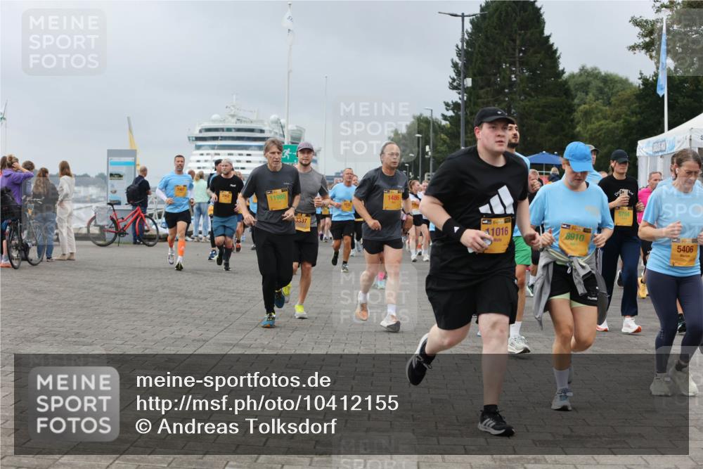 13.09.2026 - Kiel Lauf Andreas Tolksdorf http://msf.ph/oto/10412155 13.09.2026 10:02:29 Kiellinie 11988, 3337, 1486, 1016, 8910, 5794, 13, 5406 meine-sportfotos.de
