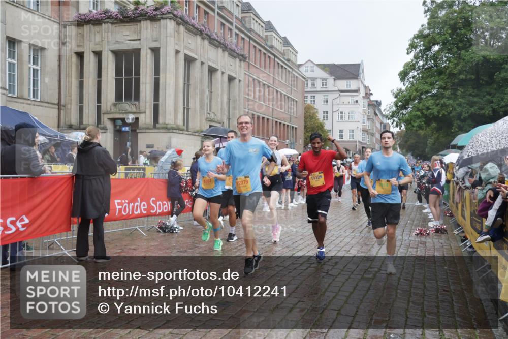 13.09.2026 - Kiel Lauf Yannick Fuchs http://msf.ph/oto/10412241 13.09.2026 10:43:28 Ziel 485, 681, 1178, 1500, 1720, 1780, 2119, 2131, 2680, 2800, 2887, 3123, 3132, 3911, 4218, 4282, 4690, 4718, 5222, 5679, 5715, 5848, 6079, 6422, 6536, 7199, 7262, 8488, 8825, 8952, 8959, 10173, 10450, 11010, 11067, 11566, 11774, 12342, 12544, 12778, 12779, 245, 534, 610, 1069, 1121, 1290, 1931, 2376, 2427, 2481, 2502, 2627, 2633, 2887, 2954, 3169, 3248, 3572, 3911, 3976, 4120, 4124, 4825, 5070, 5298, 5414, 5437, 5679, 6121, 6139, 6231, 6492, 6655 meine-sportfotos.de