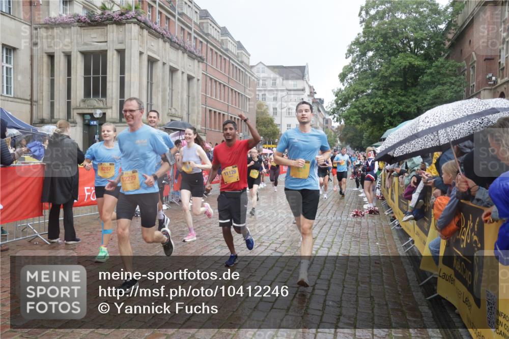 13.09.2026 - Kiel Lauf Yannick Fuchs http://msf.ph/oto/10412246 13.09.2026 10:43:29 Ziel 485, 681, 1178, 1500, 1536, 1720, 1780, 2119, 2131, 2680, 2800, 3123, 3132, 4143, 4218, 4282, 4493, 4690, 4718, 5222, 5715, 5848, 6079, 6422, 6536, 7199, 7262, 8488, 8825, 8952, 8959, 9823, 10173, 10450, 11067, 11566, 11774, 12342, 12544, 12778, 12779, 245, 534, 610, 1069, 1121, 1178, 1290, 1931, 2376, 2427, 2481, 2502, 2627, 2633, 2887, 2954, 3169, 3248, 3572, 3911, 3976, 4124, 4825, 5070, 5298, 5414, 5437, 5679, 6121, 6139, 6231, 6492, 6655 meine-sportfotos.de