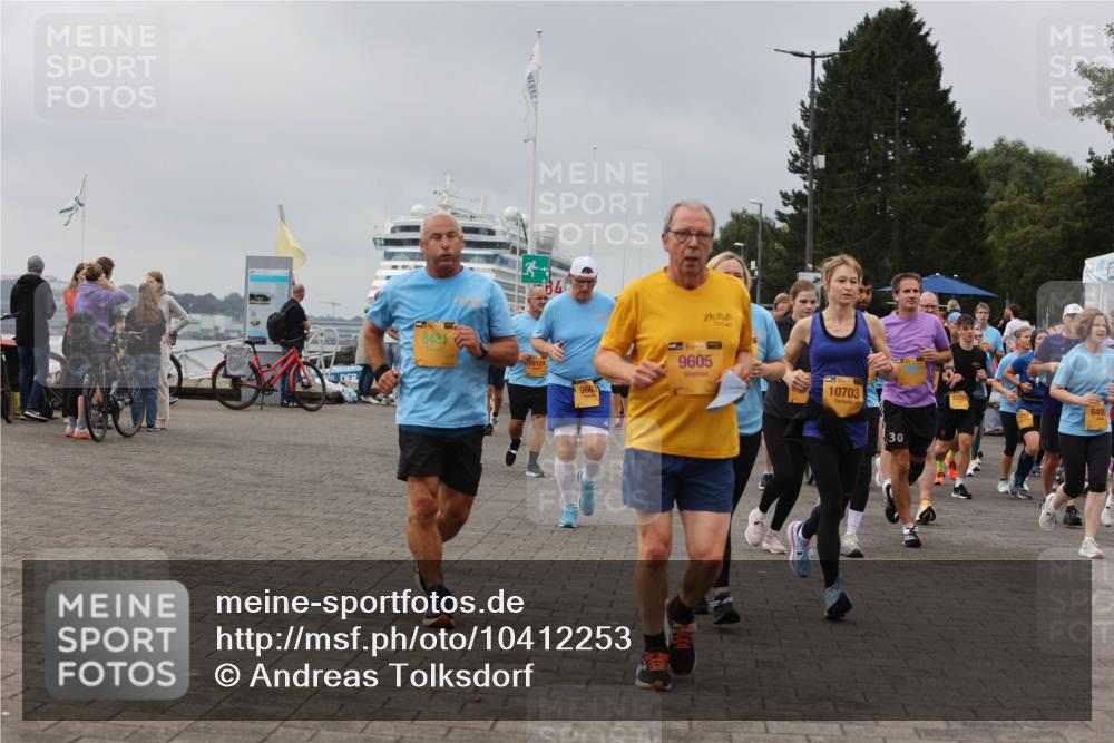 13.09.2026 - Kiel Lauf Andreas Tolksdorf http://msf.ph/oto/10412253 13.09.2026 10:02:38 Kiellinie 35, 8481, 13, 10124, 34, 9663, 9605, 33, 10703, 30, 12380, 6491 meine-sportfotos.de