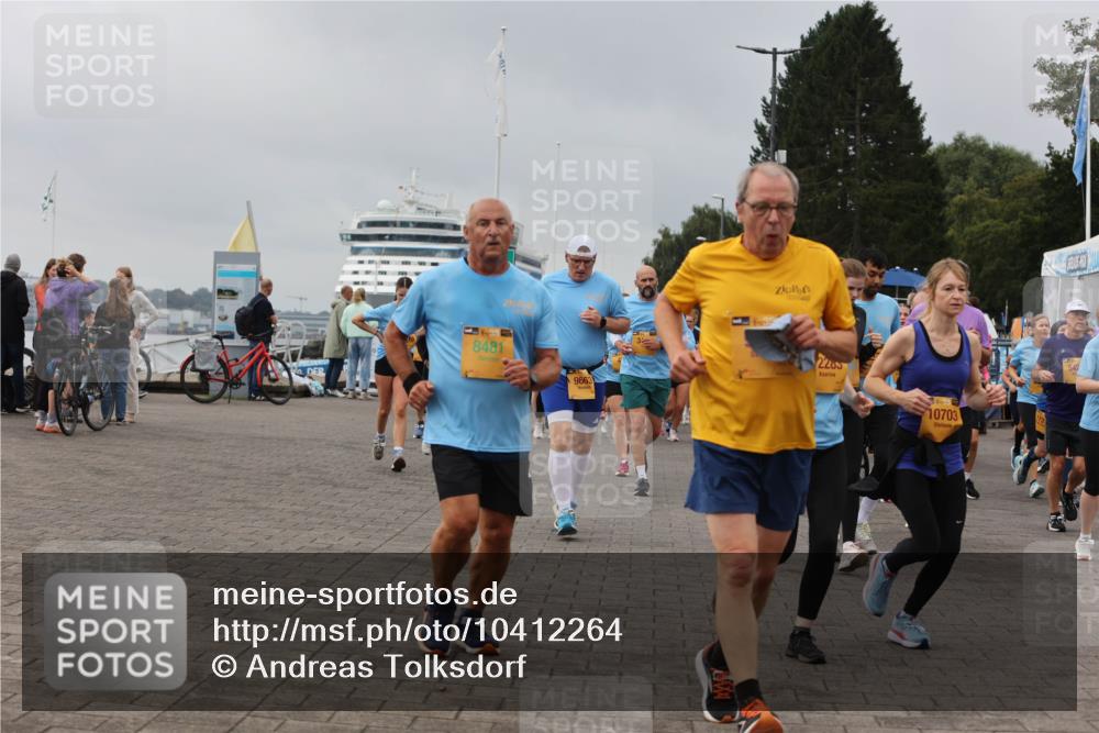 13.09.2026 - Kiel Lauf Andreas Tolksdorf http://msf.ph/oto/10412264 13.09.2026 10:02:39 Kiellinie 4, 391, 8481, 9663, 2205, 39, 10703, 547 meine-sportfotos.de